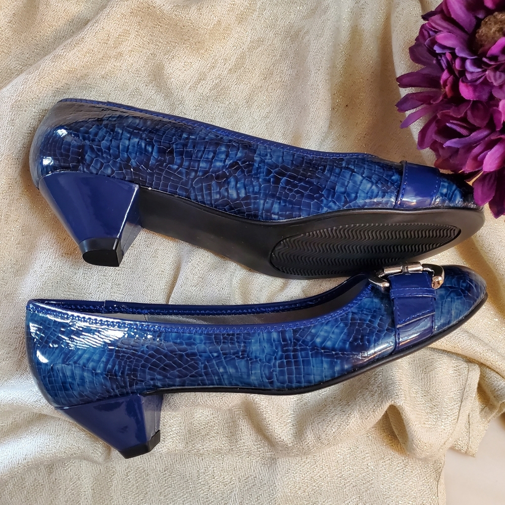 BIJOU By AJ Valenci Shoes Size 7.5
